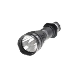 Armytek Predator XP-L 8 Armytek Predator XP-L -Nitecore Predator 1